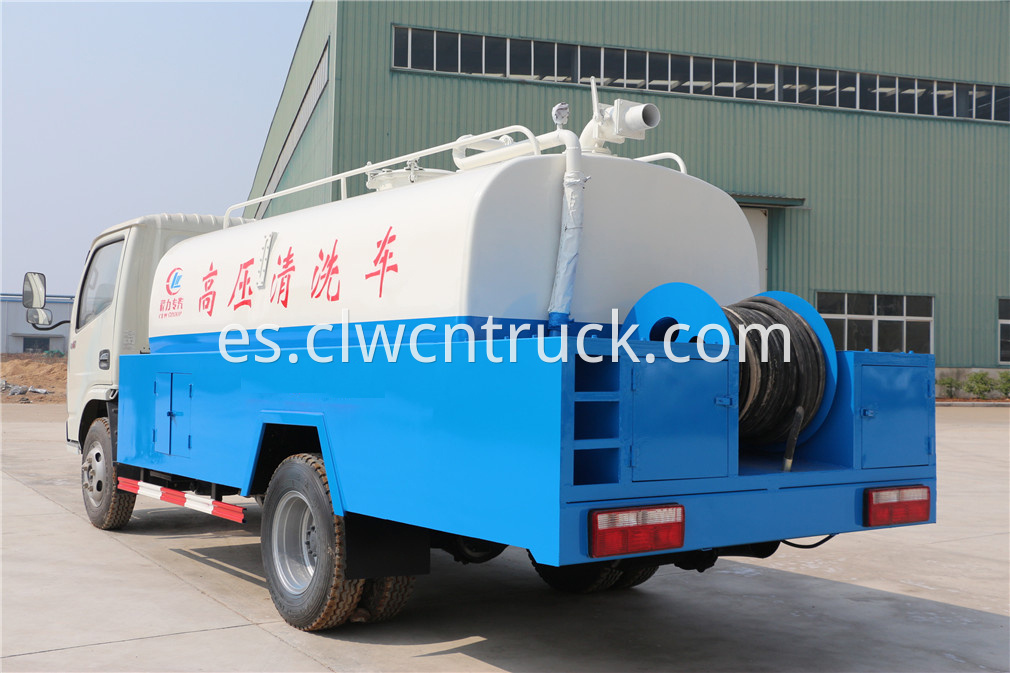 drain cleaning truck 4